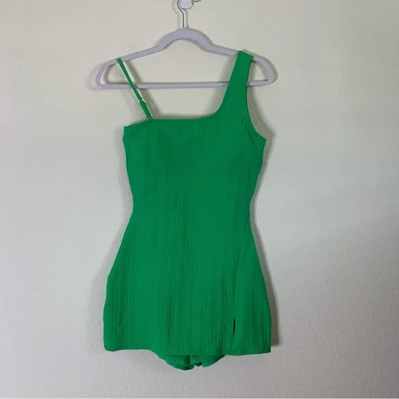 green emerald velvet dress Beach Riot: Bria Dress (BR49263S5-COWH) – Swimwear World